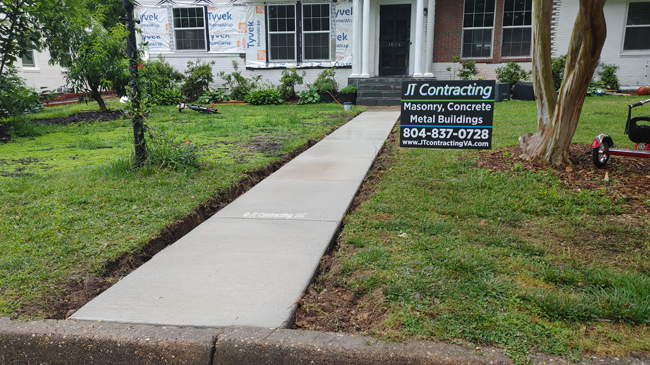 JT Contracting - Concrete Front Walkway Residential