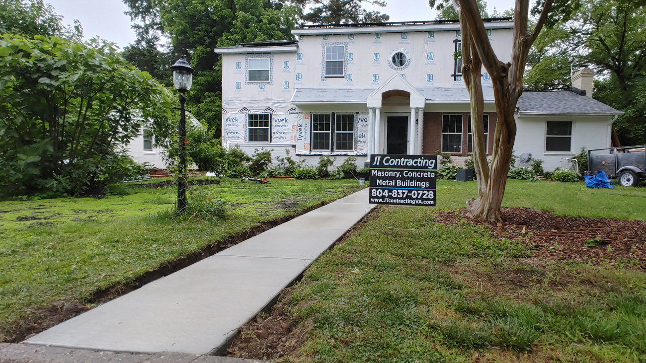 JT Contracting - Concrete Front Walkway Residential