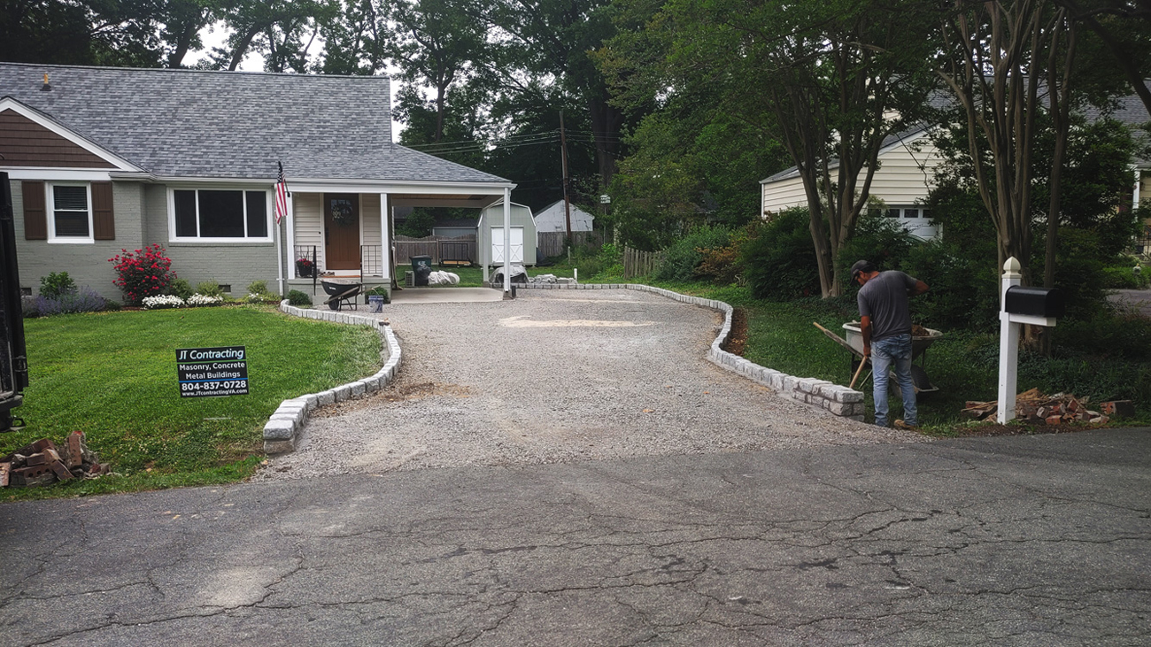 Cobblestone driveway edger walls and culvert walls